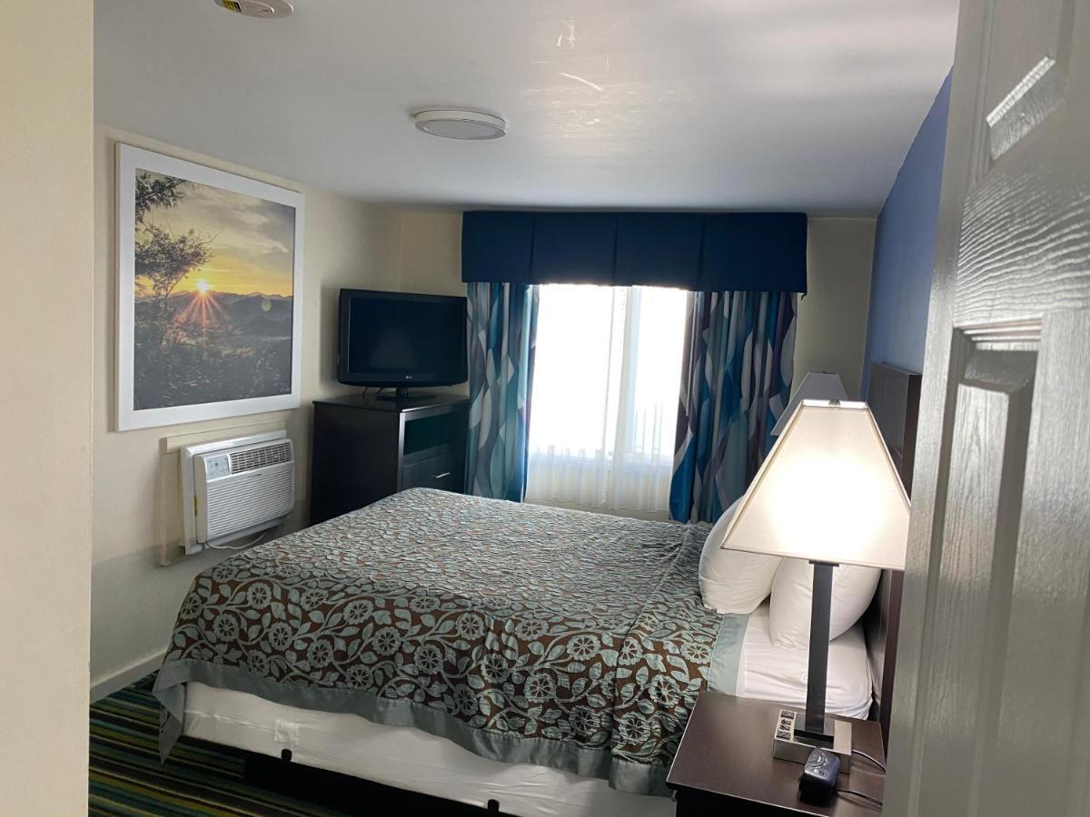 Days Inn By Wyndham Lincoln Zewnętrze zdjęcie